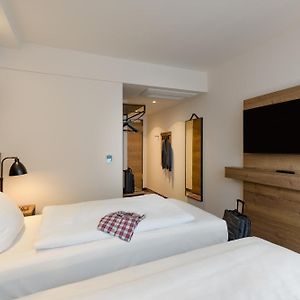 Standard Zimmer mit zwei Einzelbetten